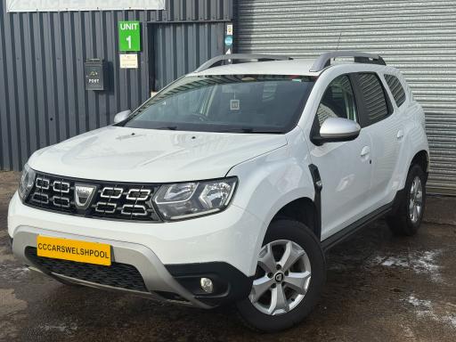 2019 DUSTER 1.5 BLUE DCI COMFORT SUV PRICE 6,995 YEAR 2019 19 REG MILEAGE... photo